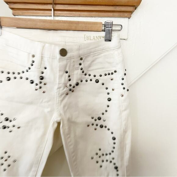 Blank NYC The Intro White Studded Mid Rise Cotton Blend Cropped Jeans Size 24 - Picture 2 of 9